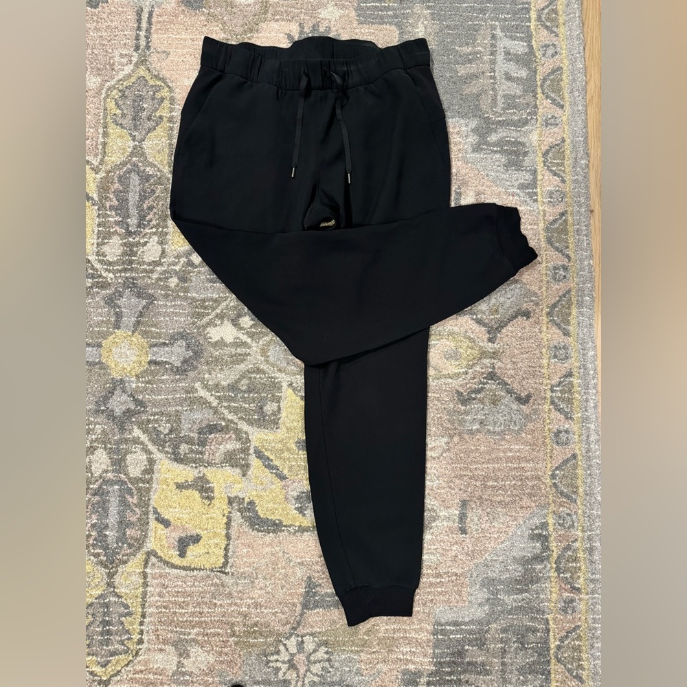 Lululemon joggers